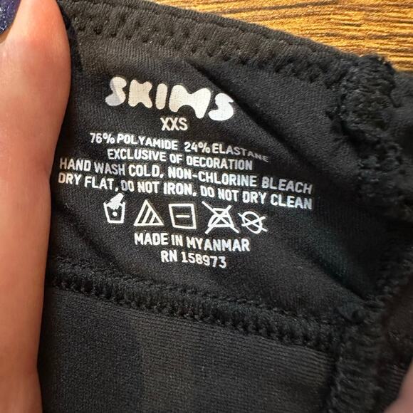 SKIMS Women's Fits Everybody Scoop Bralette Black Size XXS - Soft & Comfortable - Picture 3 of 3